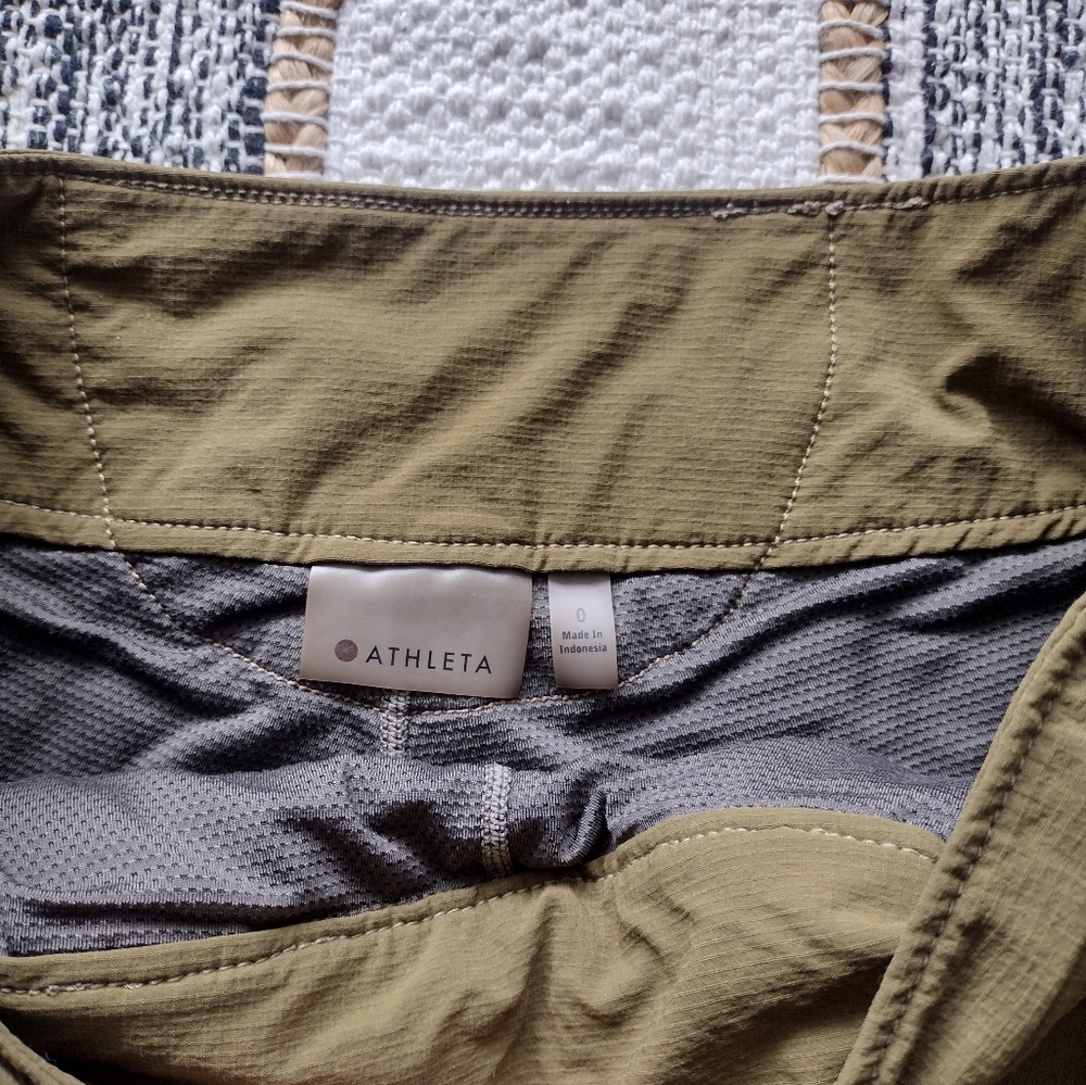 Athleta athletic Skort olive green color. - Picture 2 of 5